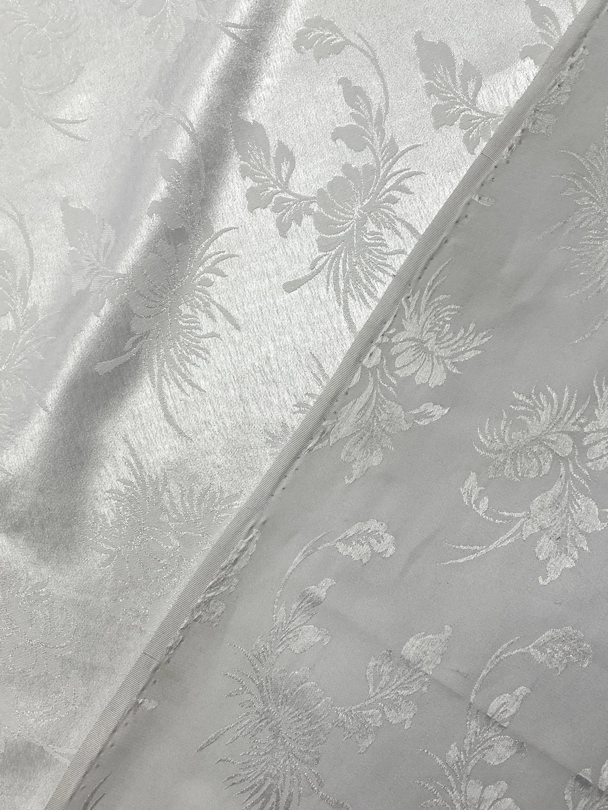 Polyester Floral Jacquard Vintage - White